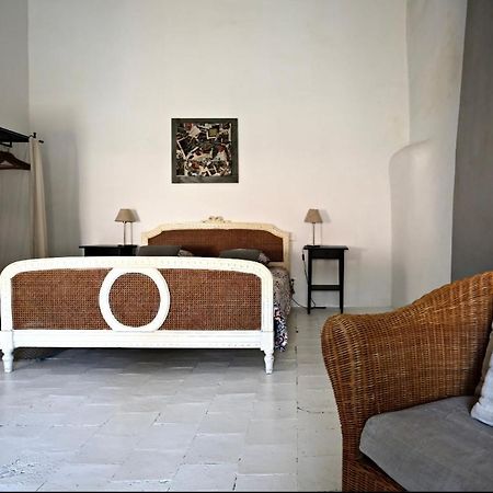 Les Chambres De La Villa Eugenie Lezignan-Corbieres Luaran gambar